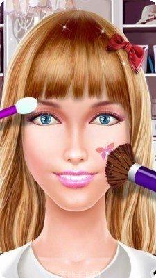 女孩爱美妆装扮技巧