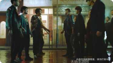 靓坤传奇高爆版攻略