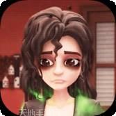 美女爱装扮
