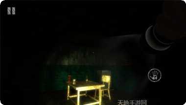 黑暗中的听众下载地址